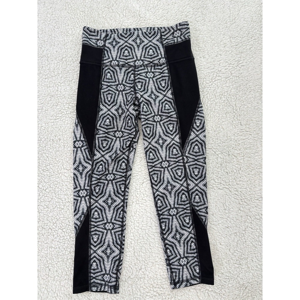 Athleta Geo Chaturanga Capri Cropped Legging Women's XS Athletic Yoga Gym
